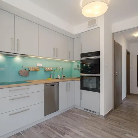 アパート Marina Apartman By Bltn Balatonszárszó